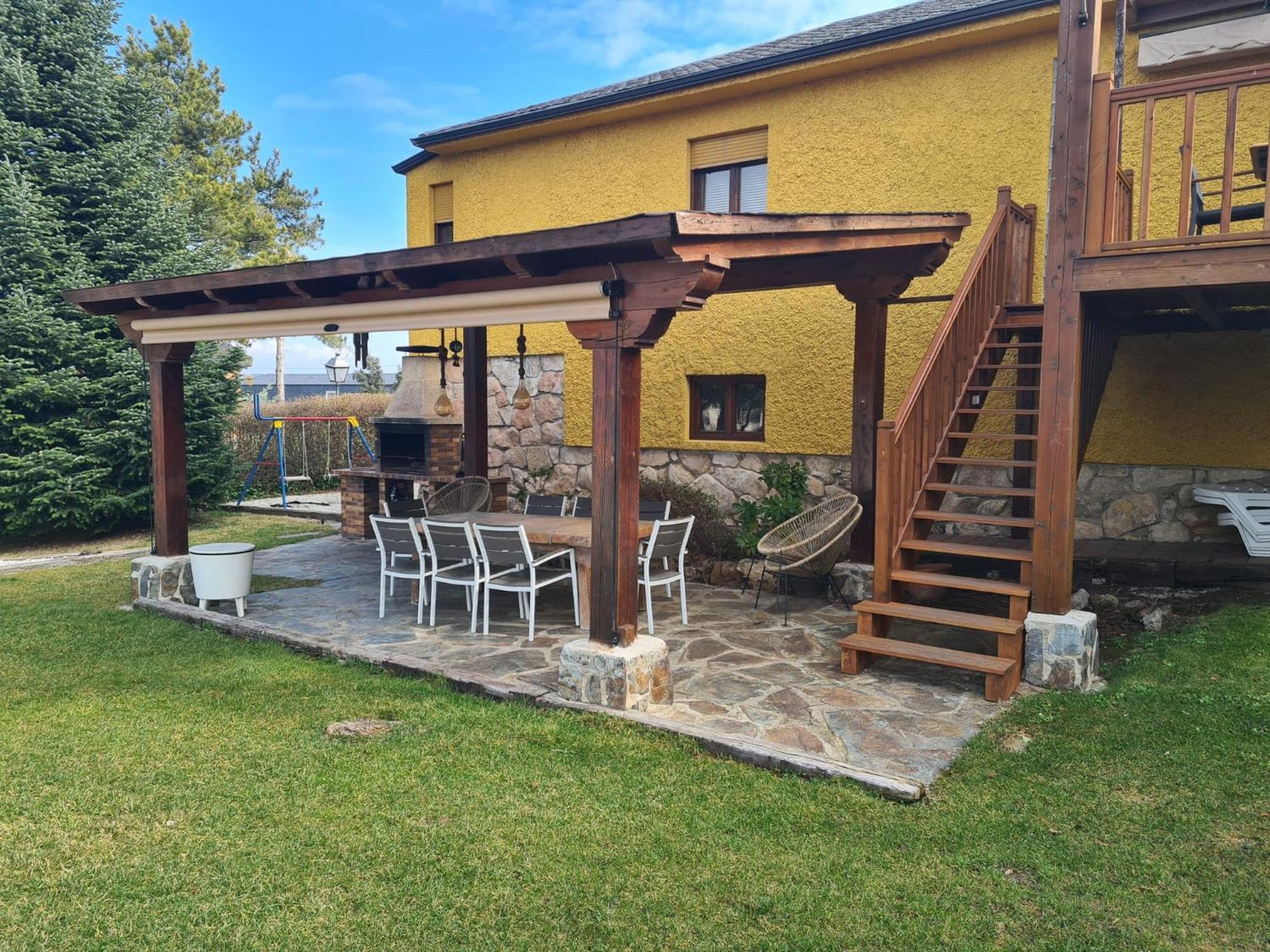 Margasol Villa Pedrezuela Exterior foto